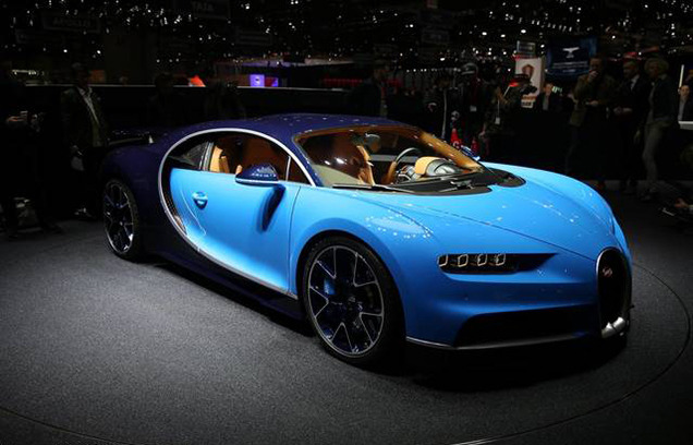 Bugatti Chiron -     