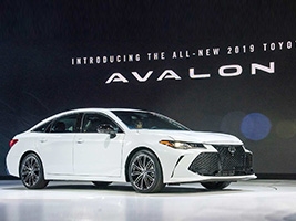 Toyota Avalon 2019   